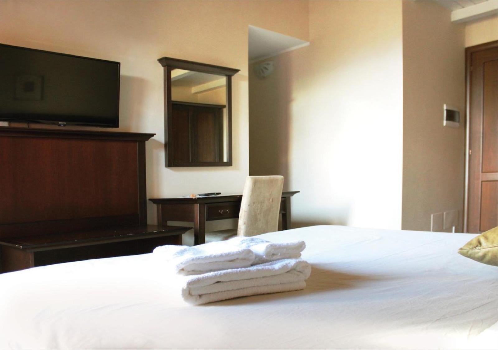 Le Corti - Dimora Storica Bed & Breakfast Polistena Exterior foto