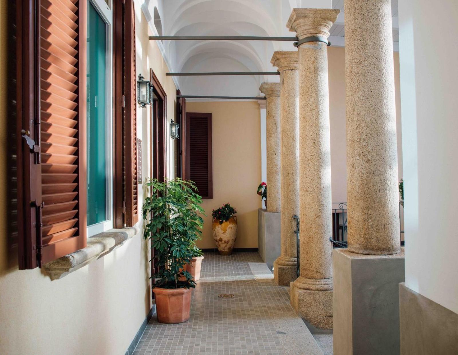 Le Corti - Dimora Storica Bed & Breakfast Polistena Exterior foto