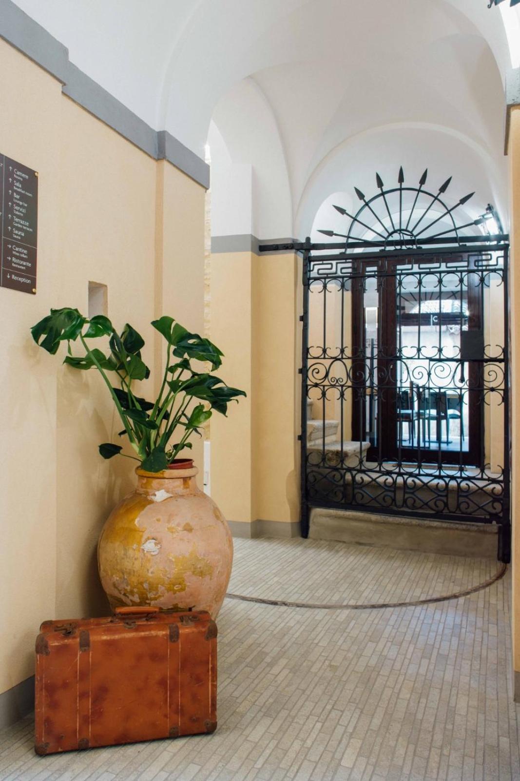 Le Corti - Dimora Storica Bed & Breakfast Polistena Exterior foto