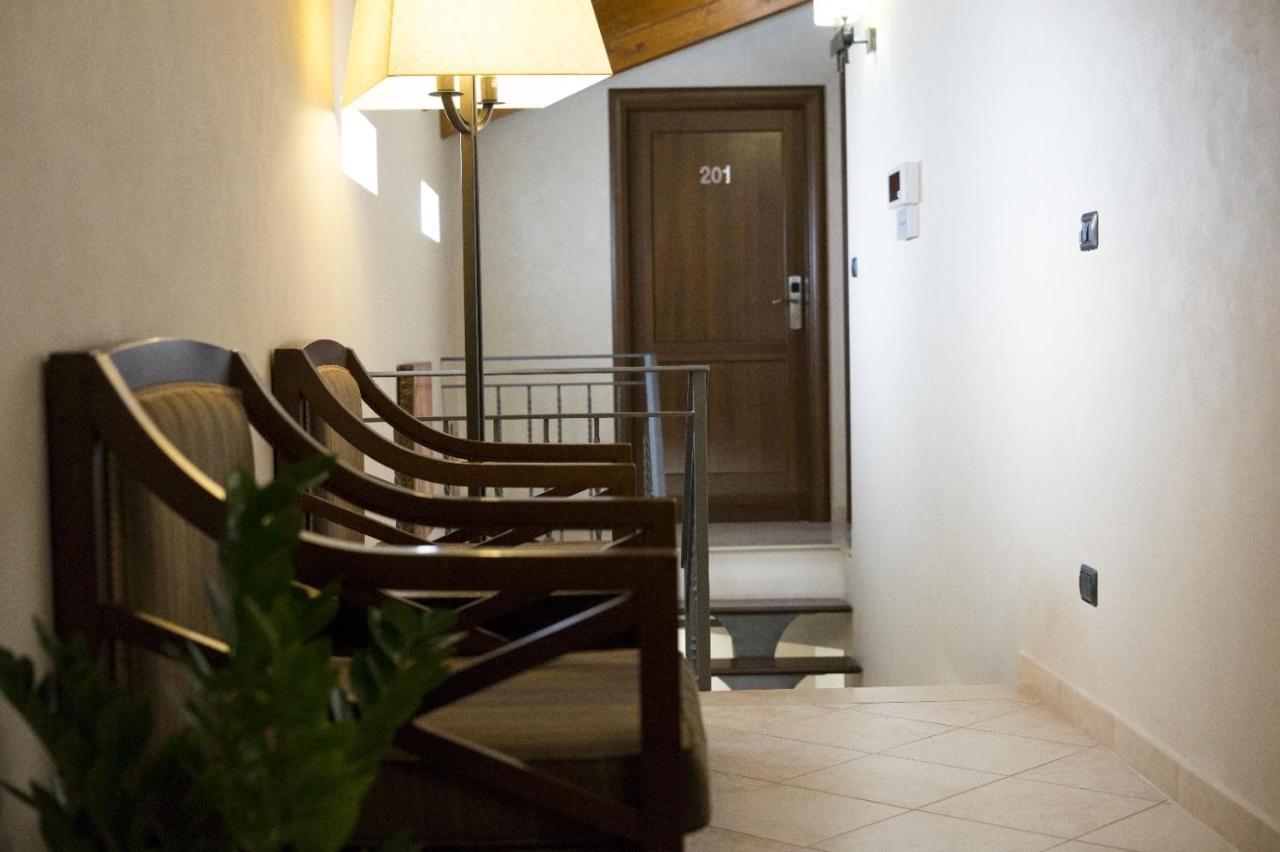 Le Corti - Dimora Storica Bed & Breakfast Polistena Exterior foto